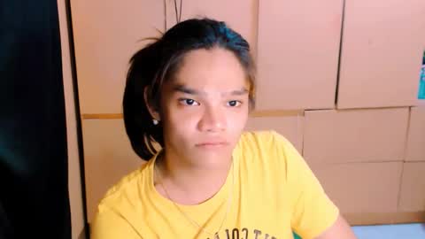 Snapshot of kylieebarbie97 chatting on 01.05.25 SC pchix2022 online show from 01.05.25