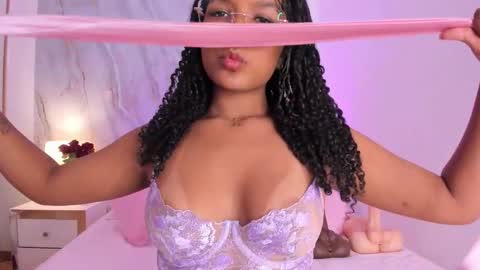 Kylie  online show from 12.02.25