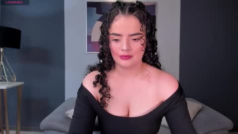Kylie Jenkins online show from 11.02.25