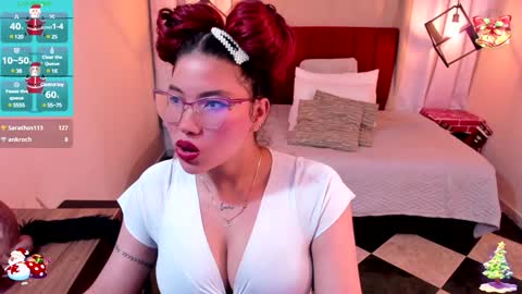 Snapshot of kyliejennerr_1 chatting on 12.19.24 Kylie online show from 12.19.24