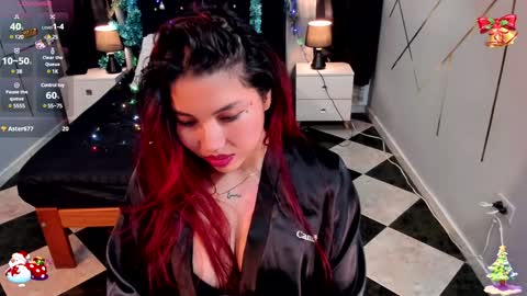 Snapshot of kyliejennerr_1 chatting on 12.23.24 Kylie online show from 12.23.24