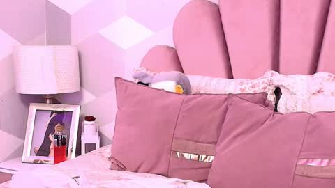 Kylie jl online show from 02.03.26