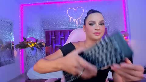 Kylie online show from 10.10.25