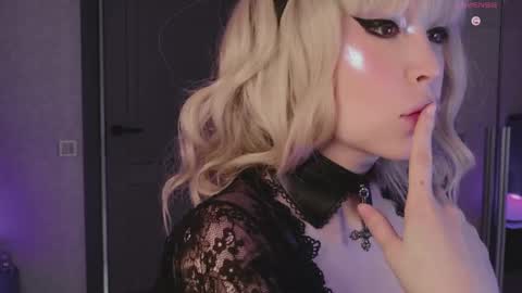 Kate online show from 04.15.26