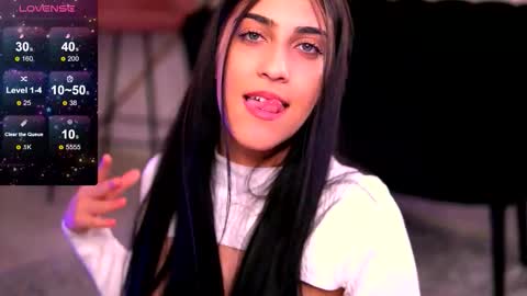 Snapshot of kyrabliss chatting on 12.16.25 Maria online show from 12.16.25