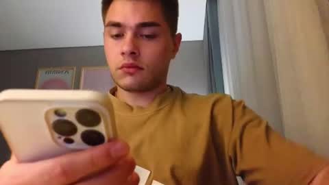 Snapshot of kyranbrauny chatting on 08.04.26 Ken online show from 08.04.26