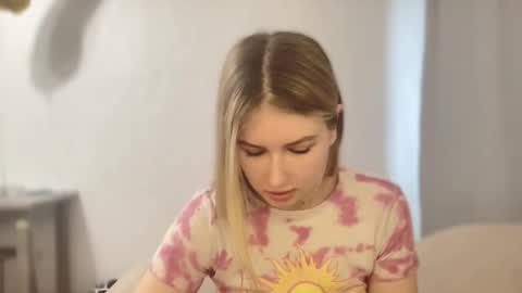 Snapshot of kyttilovelly chatting on 03.04.26 Amanda online show from 03.04.26