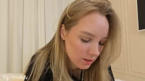 Snapshot of l1n4luv chatting on 11.13.25 lina online show from 11.13.25