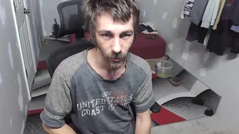 Snapshot of l1v1nth3dr3am chatting on 11.16.25 l1v1nth3dr3am online show from 11.16.25