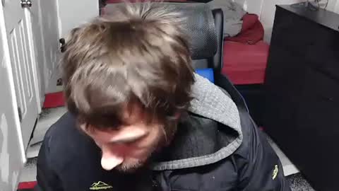 Snapshot of l1v1nth3dr3am chatting on 12.15.25 l1v1nth3dr3am online show from 12.15.25