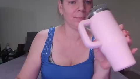 l4dyc4pricorn76 online show from 02.11.26