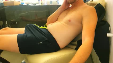 Snapshot of l_is_here chatting on 09.30.25 L online show from 09.30.25