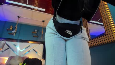 Cris  online show from 11.12.25