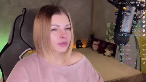 Snapshot of labanditta chatting on 12.17.24 LaBandita online show from 12.17.24