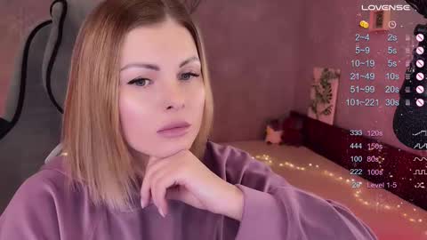 Snapshot of labanditta chatting on 02.09.25 LaBandita online show from 02.09.25