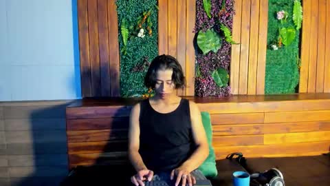 Snapshot of labrinthteasing chatting on 02.05.26 labrinthteasing online show from 02.05.26