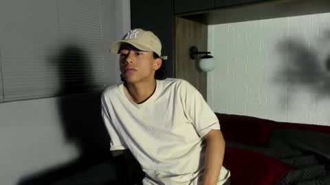 Snapshot of labrinthteasing chatting on 02.07.26 labrinthteasing online show from 02.07.26