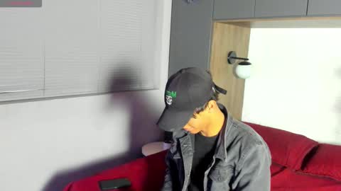 Snapshot of labrinthteasing chatting on 02.22.26 labrinthteasing online show from 02.22.26