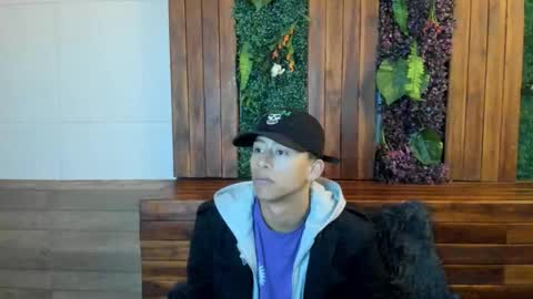 Snapshot of labrinthteasing chatting on 02.23.26 labrinthteasing online show from 02.23.26