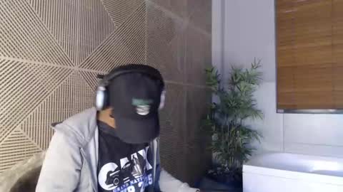 Snapshot of labrinthteasing chatting on 02.26.26 labrinthteasing online show from 02.26.26