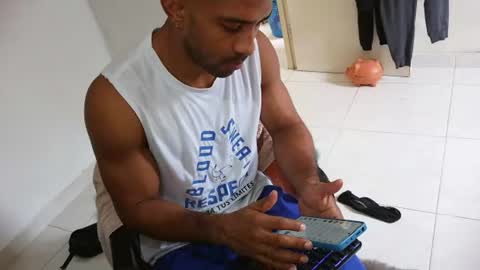 Snapshot of lacasadelosmunecosbq chatting on 06.17.26 Bruno Smith online show from 06.17.26