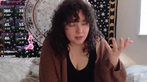 Lacey online show from 03.04.26