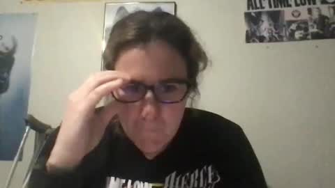 LaceyxRayne online show from 12.31.24