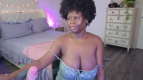 Snapshot of ladiosa_selene chatting on 08.02.26 La Diosa Selene online show from 08.02.26