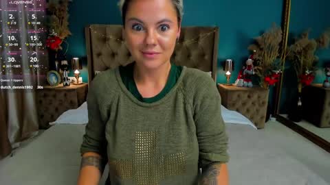 Snapshot of lady_alibi chatting on 12.09.24 AliCooper  online show from 12.09.24
