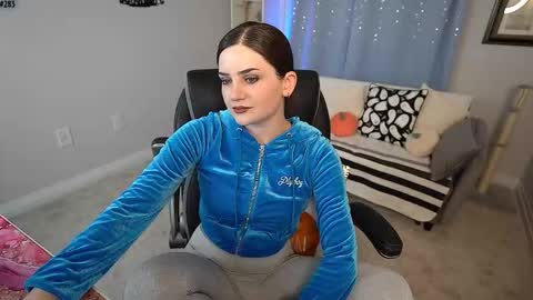 Anna online show from 10.21.25