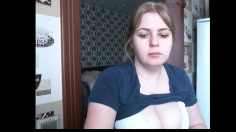 lady cute cat29 online show from 12.18.25