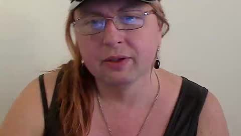 Snapshot of lady_delilah_ts chatting on 10.26.25 Delilah-Catherine online show from 10.26.25