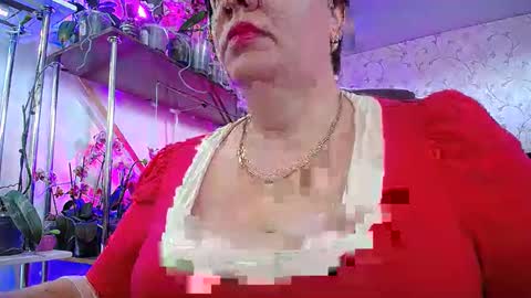 Snapshot of lady_gloria chatting on 03.09.25 Lady Gloria online show from 03.09.25