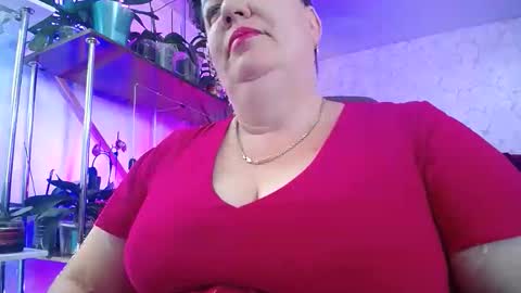 Snapshot of lady_gloria chatting on 09.19.25 Lady Gloria online show from 09.19.25