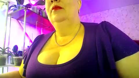 Lady Gloria online show from 06.19.26
