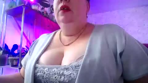 Lady Gloria online show from 07.15.26