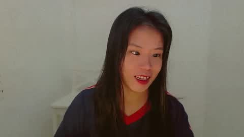    online show from 01.06.25