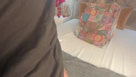 Snapshot of lady_lacey05 chatting on 12.17.24 Gaby  online show from 12.17.24