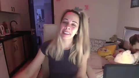 lady_smile69 online show from 11.02.25