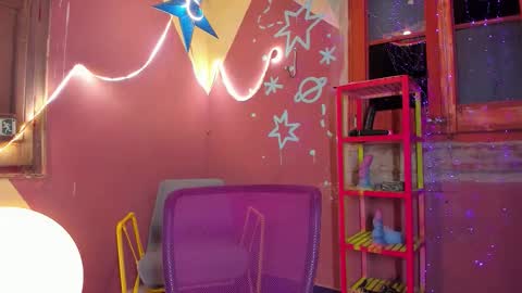 Mia online show from 11.08.25