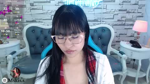 Lady Violet Bridgerton online show from 03.06.25