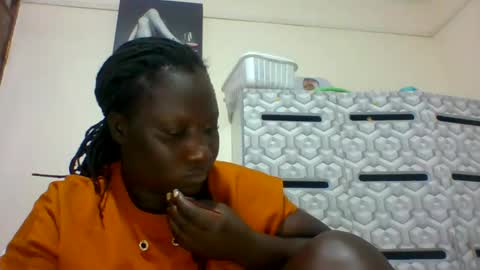 lindah32 online show from 01.14.25