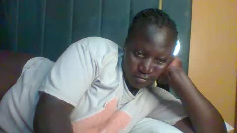 lindah32 online show from 10.16.25