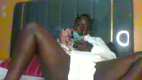 lindah32 online show from 10.19.25