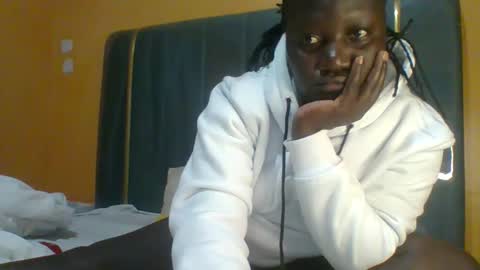 lindah32 online show from 04.18.26