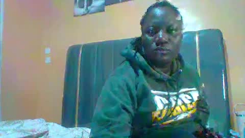 lindah32 online show from 06.17.26