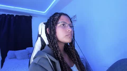  Lady  online show from 02.05.25