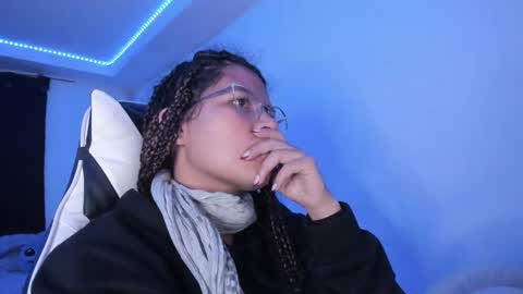  Lady  online show from 02.19.25