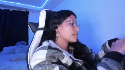  Lady  online show from 03.10.25