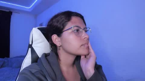  Lady  online show from 09.09.25